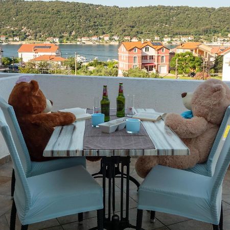 Apartments Rezek Супетарска-Драга Экстерьер фото